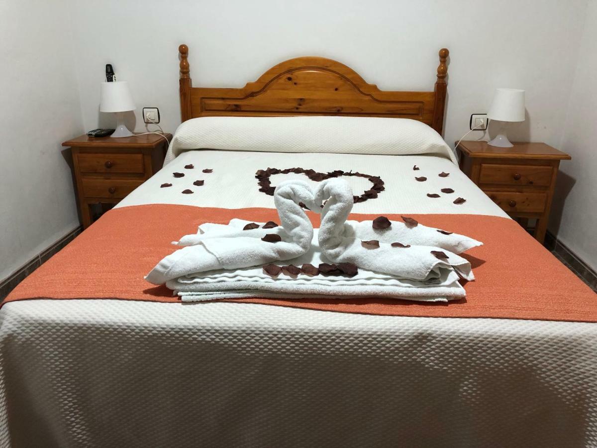 Hostal Restaurante Taibilla Nerpio Bagian luar foto