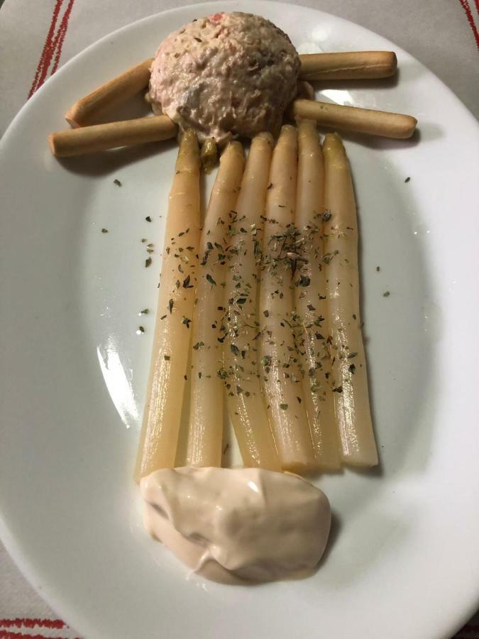 Hostal Restaurante Taibilla Nerpio Bagian luar foto